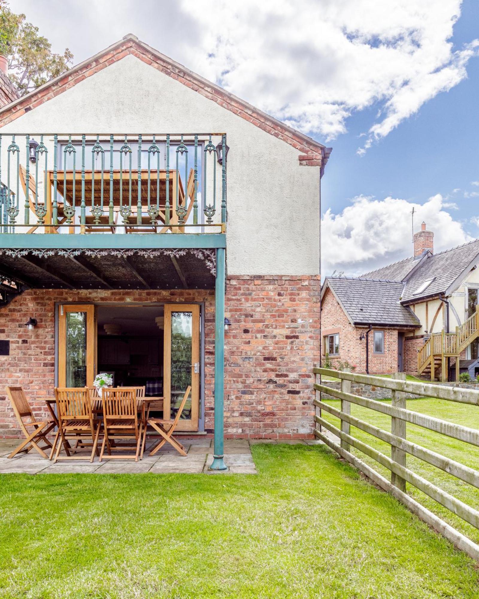 Villa Oak Mead Wrexham Zimmer foto