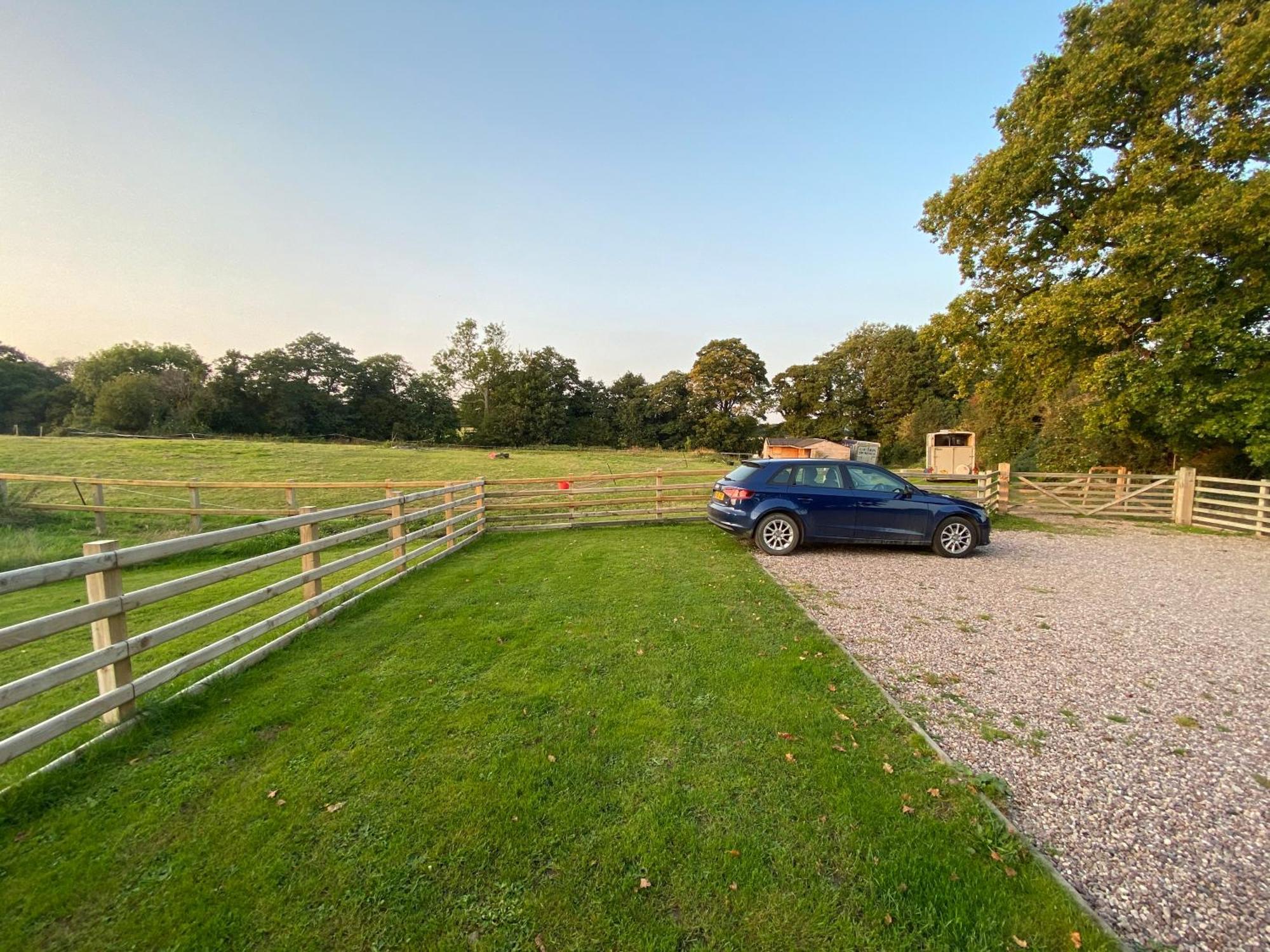 Villa Oak Mead Wrexham Zimmer foto
