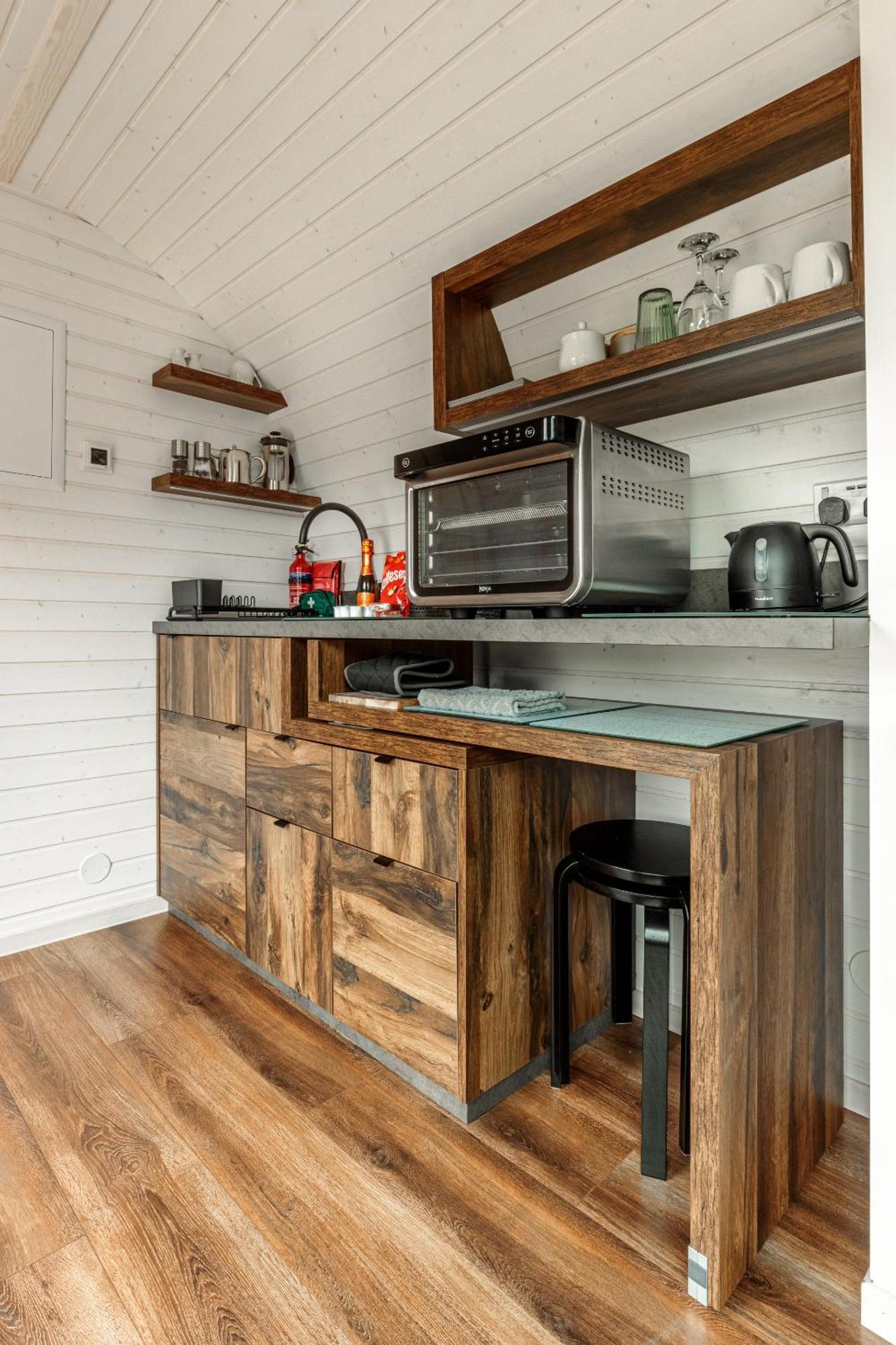 Villa Oak Mead Wrexham Zimmer foto